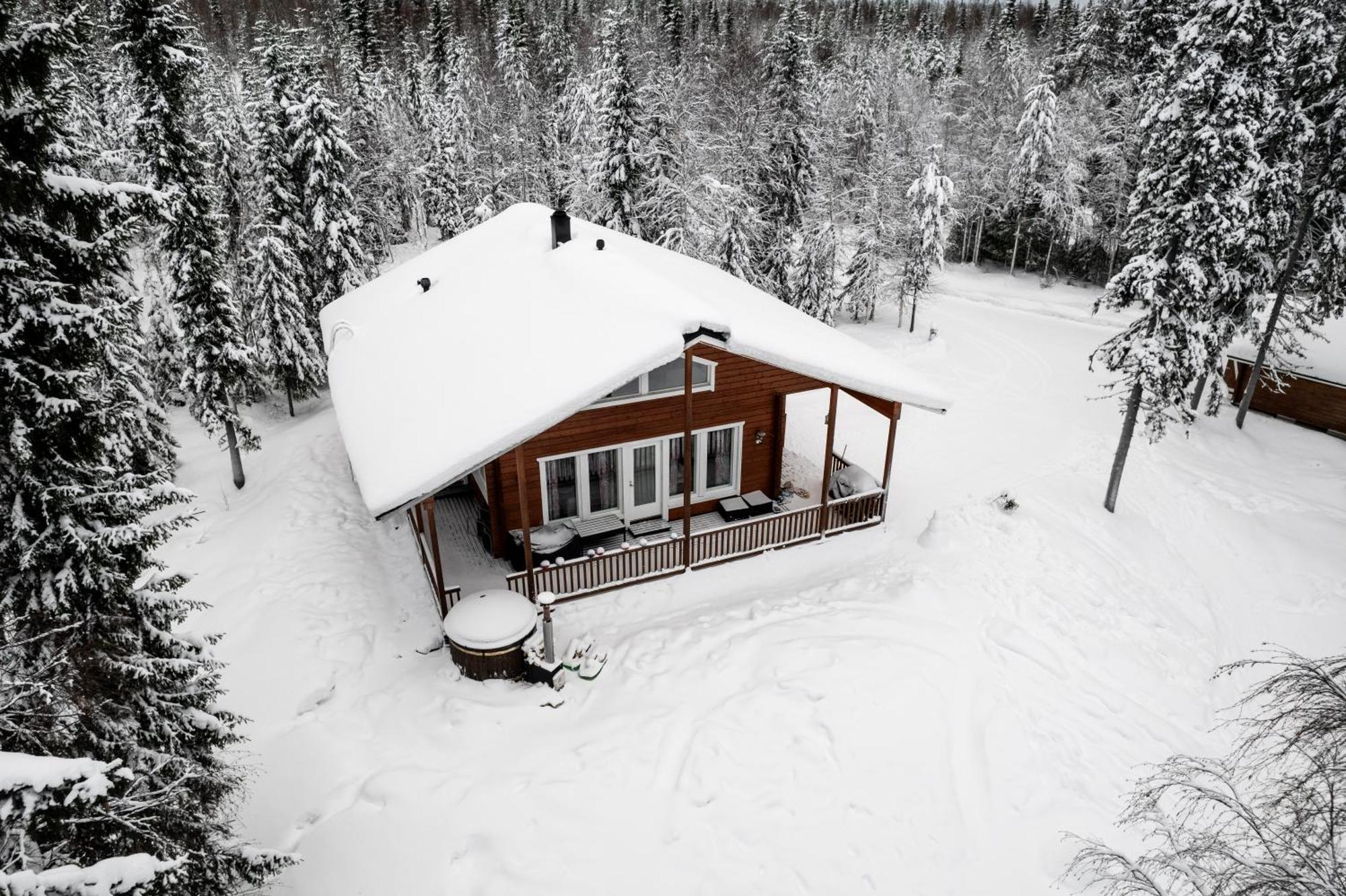 Napapiirin Jarvilomat Hotel Luukonniemi Exterior photo